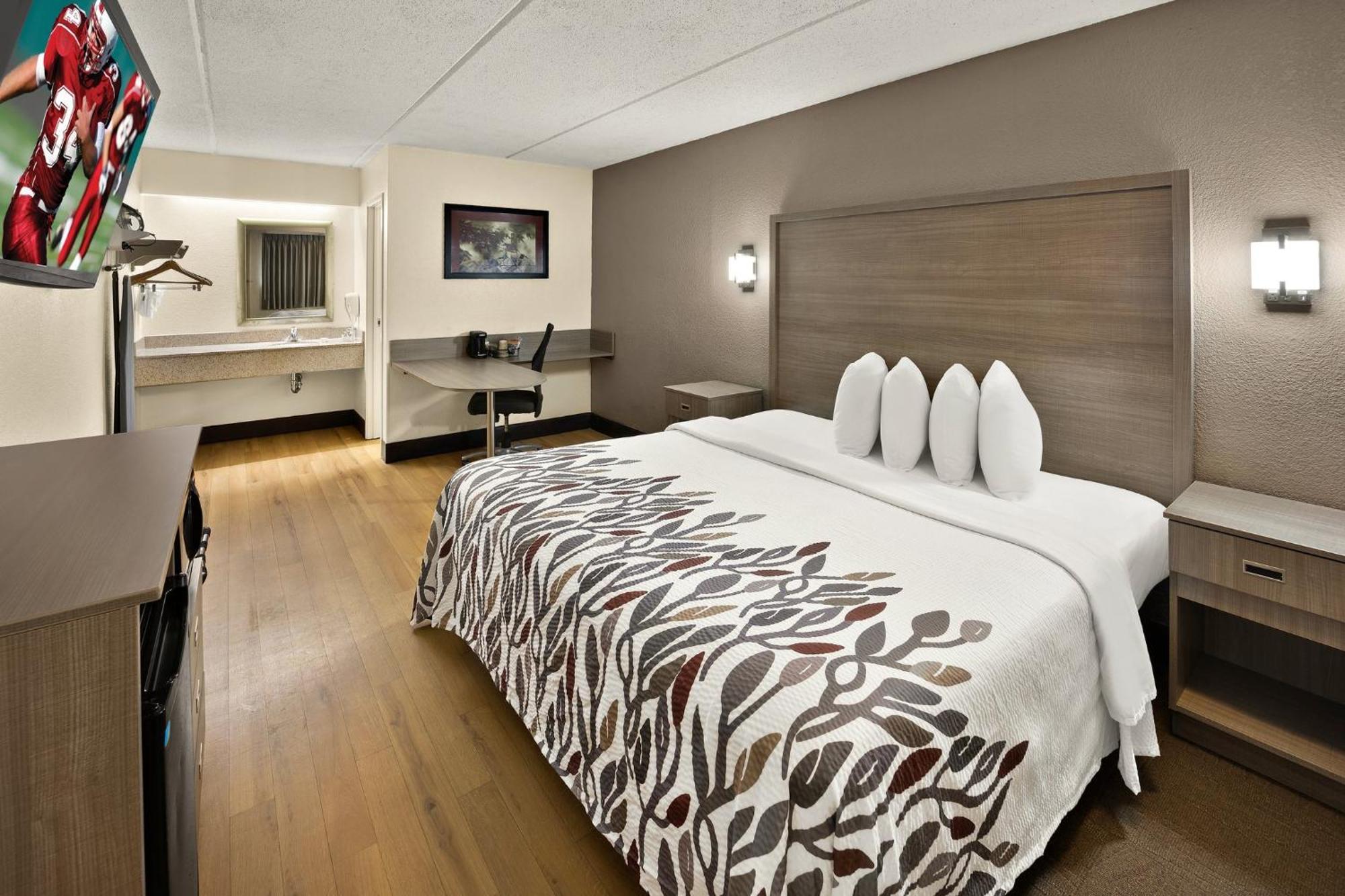 Motel Red Roof - Unc 2*