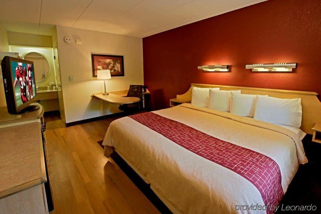 Motel Red Roof - Unc 2*